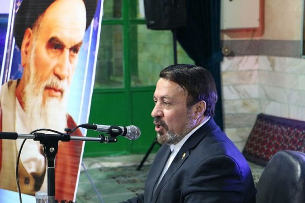  فرماندار ورامین: ملت ایران از استکبار نمی ترسد/ادامه یافتن توطئه های دشمن