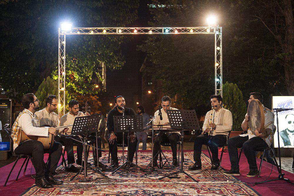  اجرای گروه موسیقی سنتی «قاصدک» ورامین در خانه هنرمندان ایران