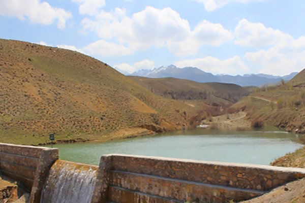 اجرای عملیات آبخیزداری در شهرستان پاکدشت