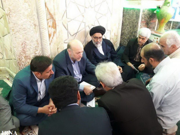  ملاقات عمومی فرماندار و مسئولان با مردم ورامین انجام شد