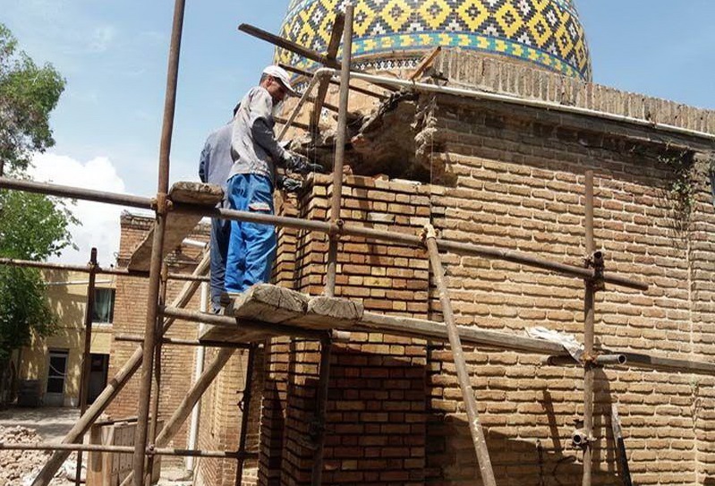  بقعه متبرک امامزاده بی بی زبیده قرچک مرمت شد