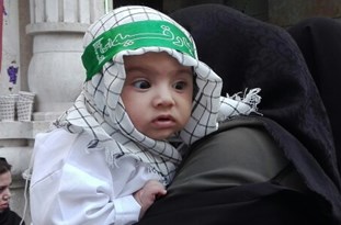  همایش شیر خوارگان حسینی در ورامین برگزار شد