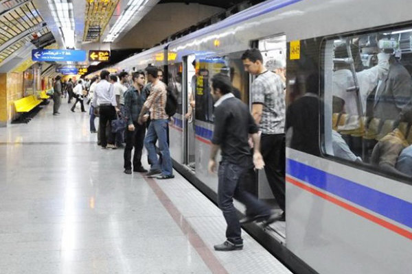  خدمات رسانی رایگان خط یک مترو در روز اربعین