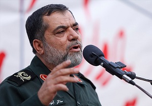  انقلاب اسلامی ۴۰ سال در حال مقاومت برابر دشمن است