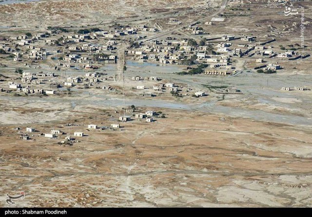  ورامینی‌ها در مناطق سیل زده سیستان‌و بلوچستان موکب برپا می‌کنند