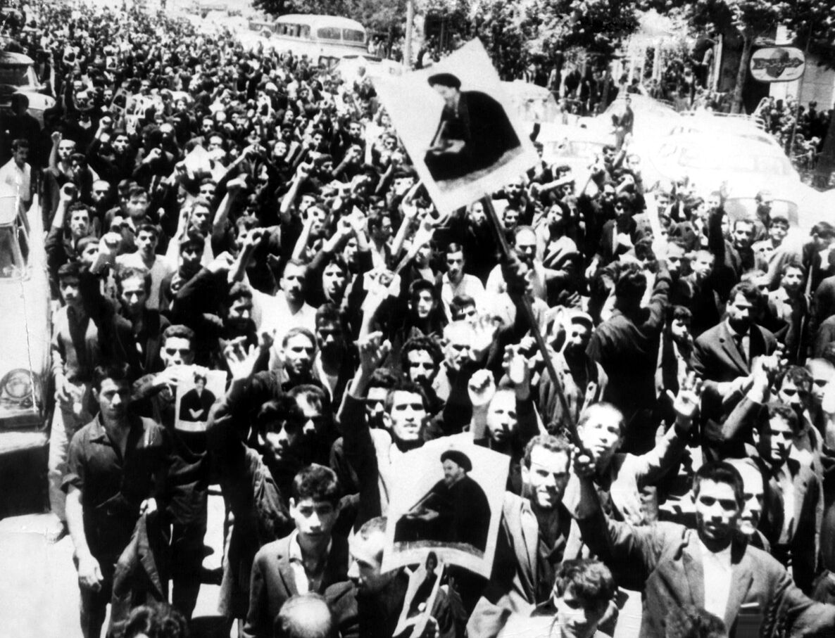 روایت تاریخی از شکل گیری قیام ۱۵ خرداد مردم ورامین