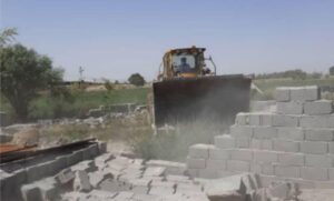  تخریب ۱۳۵۰۰ مترمربع دیوارکشی غیرمجاز در اراضی کشاورزی پیشوا